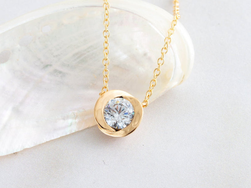 Rosette Stud Moissanite Gold Necklace - Pamela Lauz Jewellery