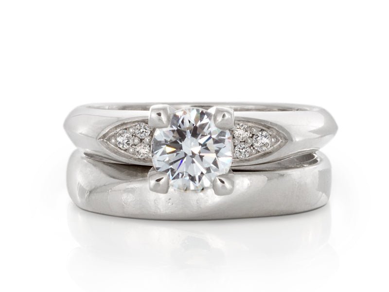 Round Brilliant Diamond Engagement Ring - Pamela Lauz Jewellery